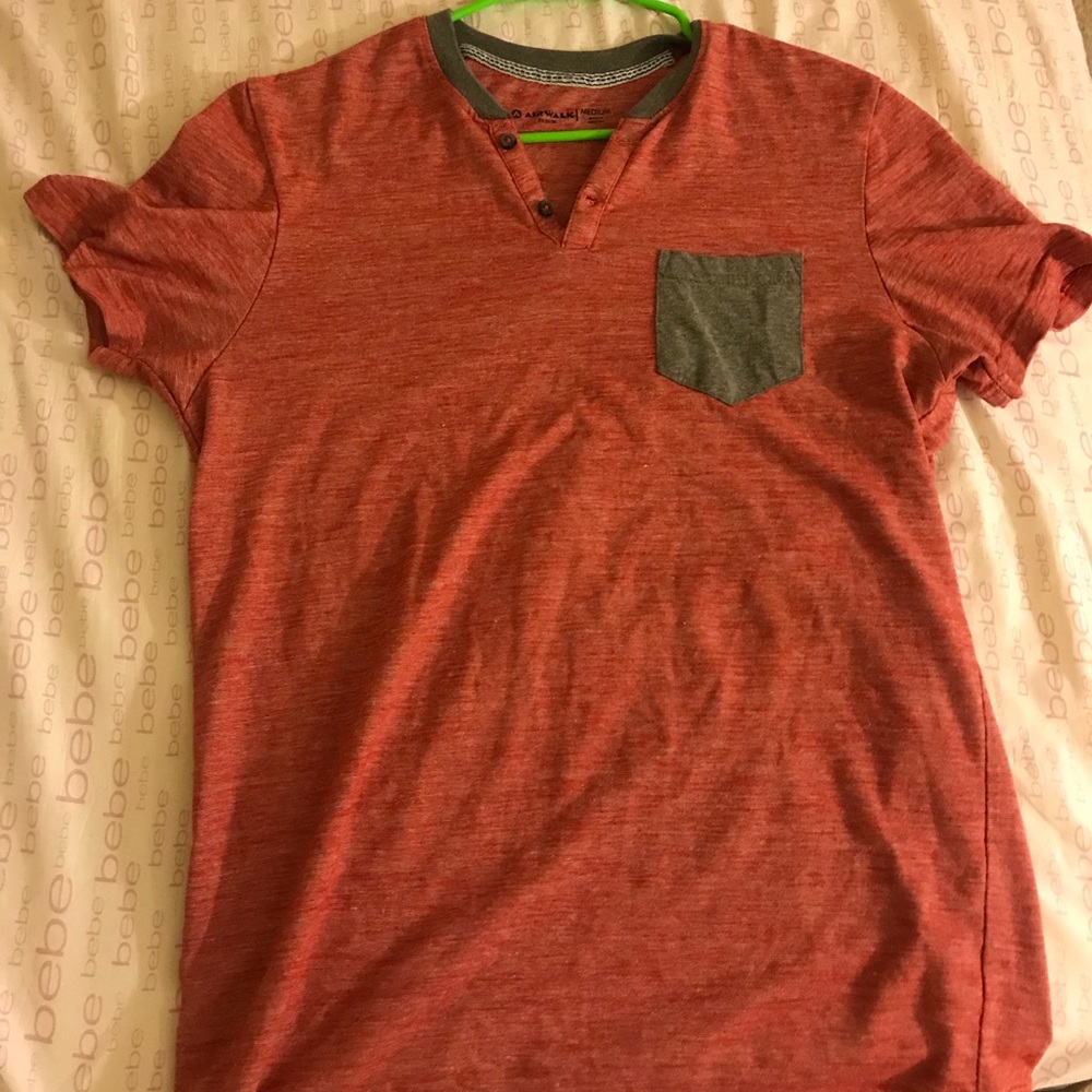 Tee-shirt